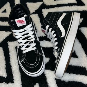 Vans Hightop Sk8 Hi Shoes